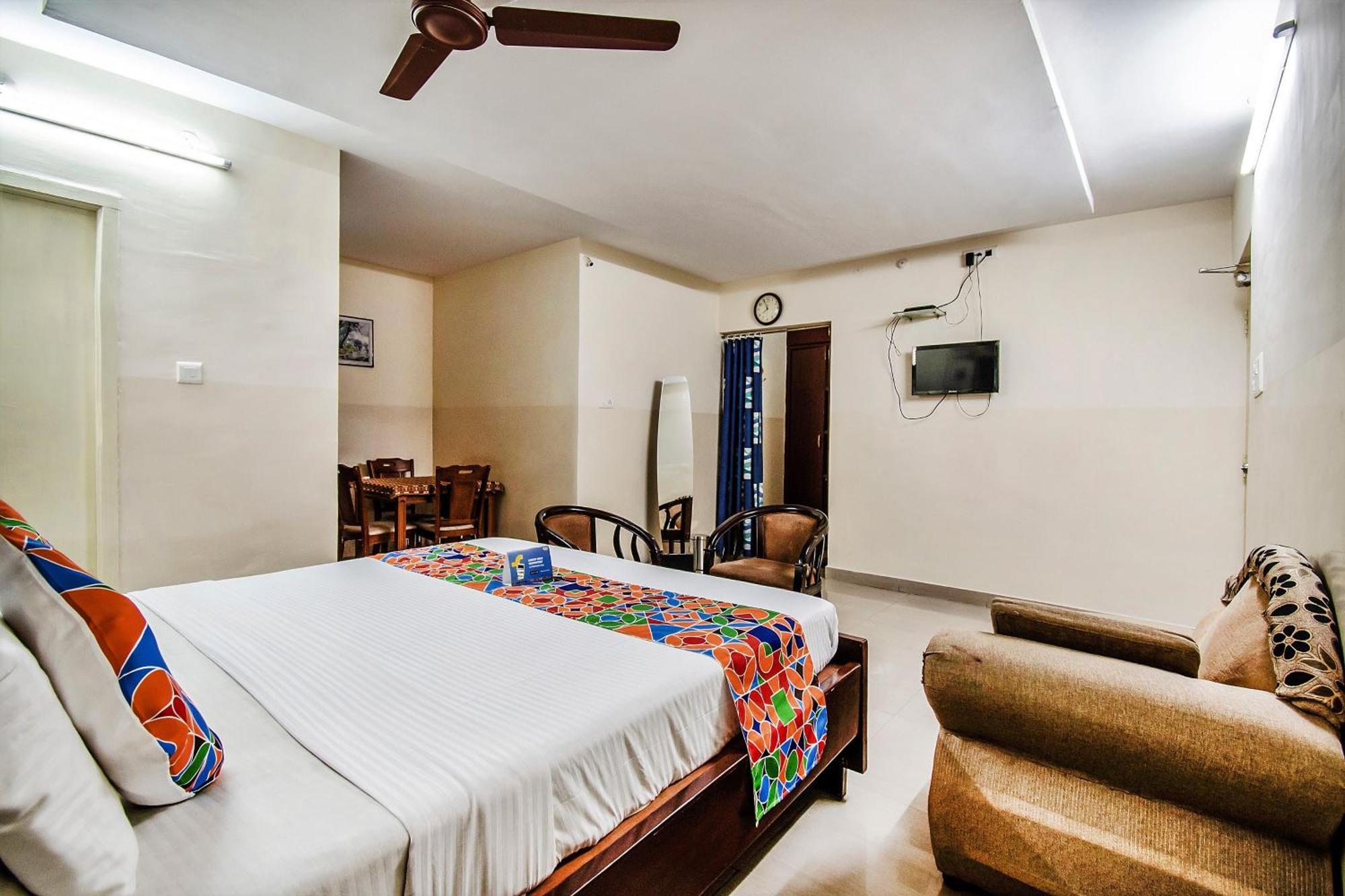 Fabhotel Aditya Yatri Nivas - Nr Tirupati Railway Station Exterior foto