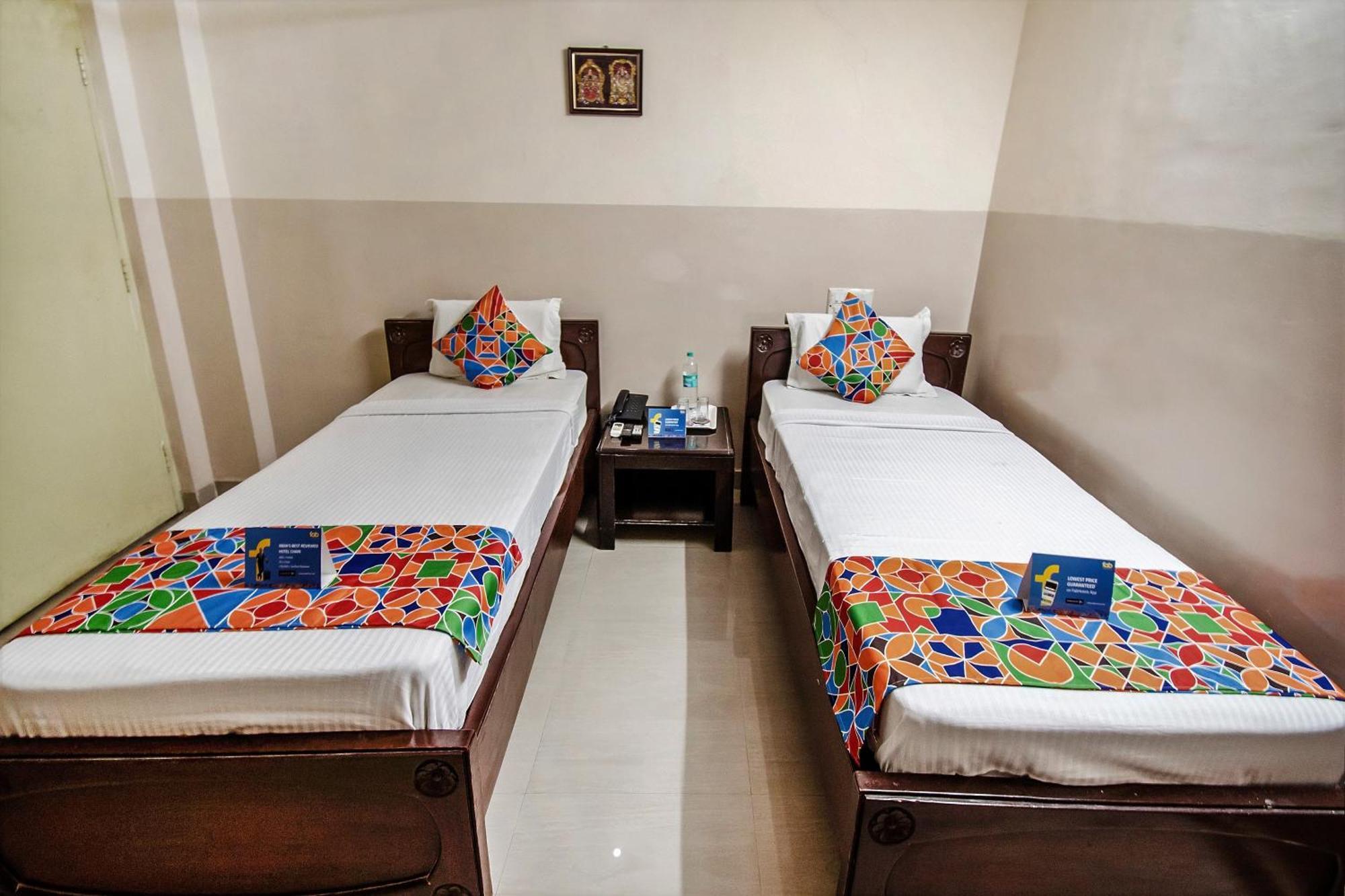 Fabhotel Aditya Yatri Nivas - Nr Tirupati Railway Station Exterior foto